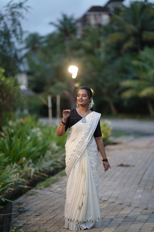 KERALA SILVER BORDER TISSUE SAREE