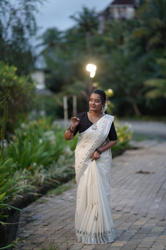 KERALA SILVER BORDER TISSUE SAREE